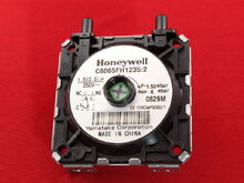 Реле давления дыма котла Ferroli Honeywell C6065F1235 P=1.53 mbar